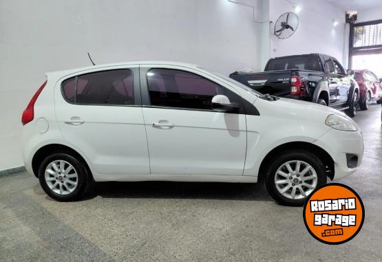 Autos - Fiat Palio attractive 2013 Nafta 179000Km - En Venta