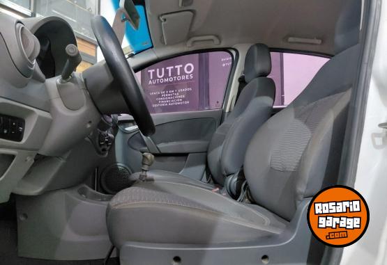 Autos - Fiat Palio attractive 2013 Nafta 179000Km - En Venta