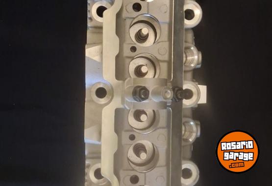 Accesorios para Autos - TAPA DE CILINDRO PEUGEOT 405D OKM - En Venta