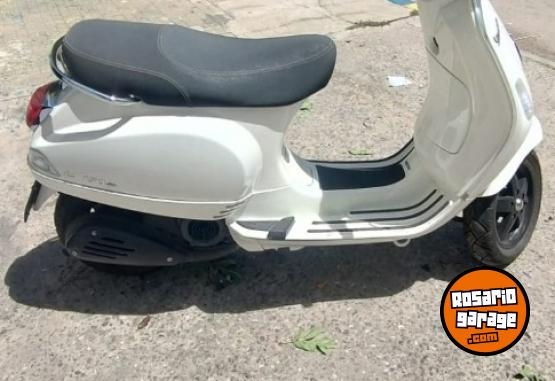 Motos - Vespa 150CC M68/VXL/SX 2013 Nafta 25000Km - En Venta