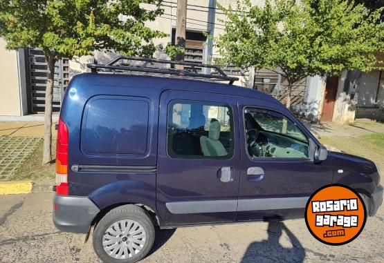 Utilitarios - Renault Kangoo 2011 GNC 275000Km - En Venta