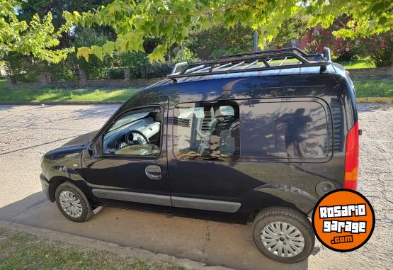 Utilitarios - Renault Kangoo 2011 GNC 275000Km - En Venta
