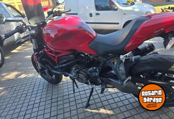 Motos - Ducati MONSTER 821 2021 Nafta 4000Km - En Venta