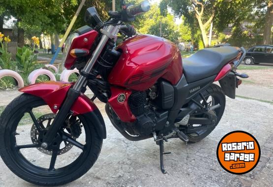 Motos - Yamaha FZ16 2015 Nafta 25000Km - En Venta