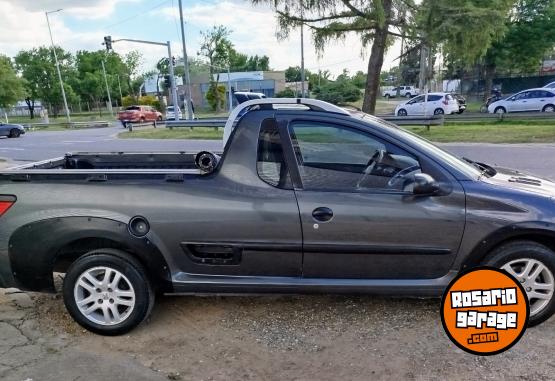 Utilitarios - Peugeot HOGGAR SAVEIRO 2014 Nafta 150000Km - En Venta