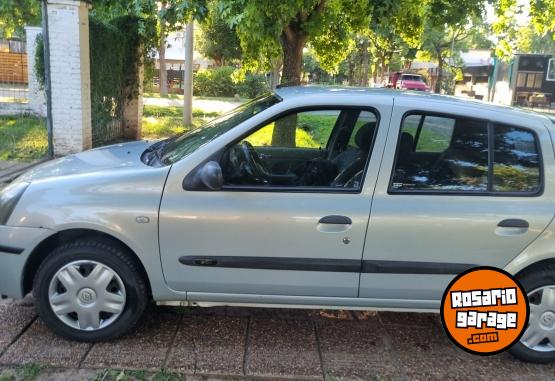 Autos - Renault Clio 2 2006 Diesel 237200Km - En Venta