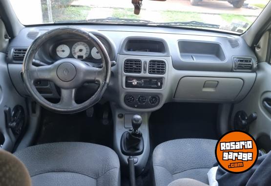 Autos - Renault Clio 2 2006 Diesel 237200Km - En Venta