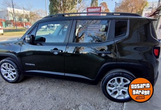 Camionetas - Jeep RENEGADE 2018 Nafta 90000Km - En Venta