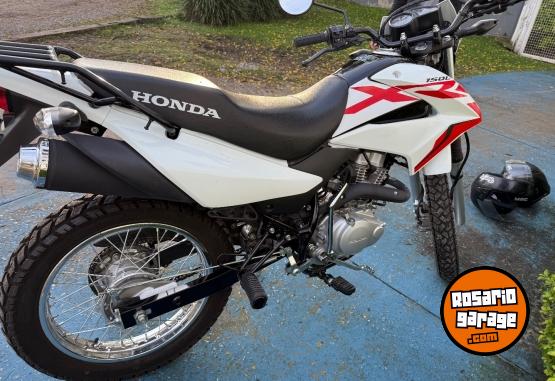 Motos - Honda XR 150cc 2024 Nafta 2000Km - En Venta