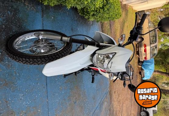 Motos - Honda XR 150cc 2024 Nafta 2000Km - En Venta
