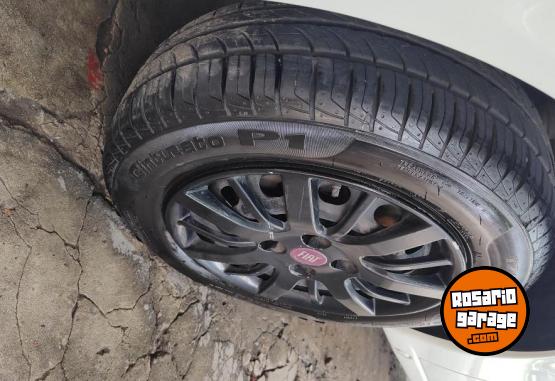 Autos - Fiat Palio Fire 1,4 2011 Nafta 137000Km - En Venta