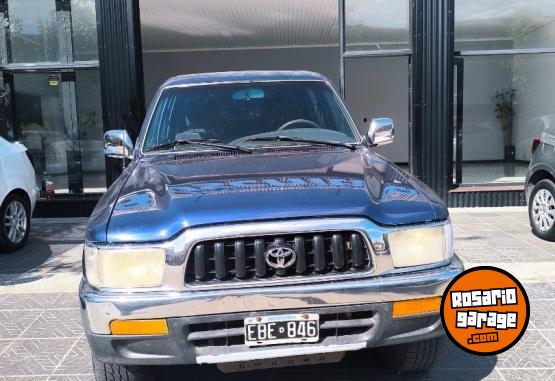 Camionetas - Toyota TOYOTA HILUX 4X2 C/D SRV 2002 Diesel 413000Km - En Venta