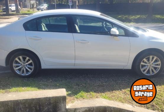 Autos - Honda Civic 2015 Nafta 130000Km - En Venta