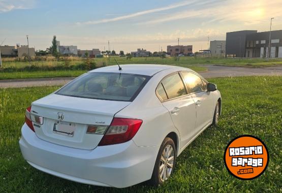 Autos - Honda Civic 2015 Nafta 130000Km - En Venta