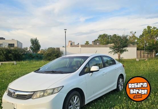 Autos - Honda Civic 2015 Nafta 130000Km - En Venta
