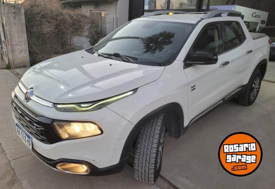 Camionetas - Fiat Toro Volcano 2016 Diesel 106000Km - En Venta