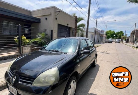 Autos - Renault clio 2008 Nafta 250000Km - En Venta
