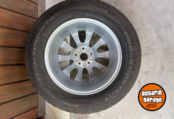 Accesorios para Autos - Rueda Amarok V6 17". Sin rodar - En Venta