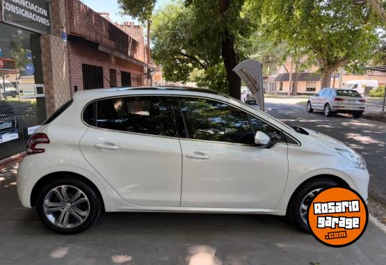 Autos - Peugeot 208 2016 Nafta  - En Venta