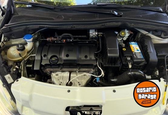 Autos - Peugeot 208 2016 Nafta  - En Venta