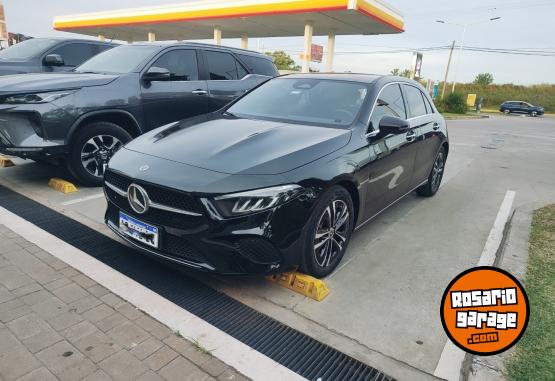 Autos - Mercedes Benz A 200 2024 Nafta 14000Km - En Venta