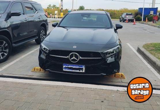 Autos - Mercedes Benz A 200 2024 Nafta 14000Km - En Venta