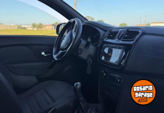 Autos - Renault sandero 2020 Nafta 76000Km - En Venta