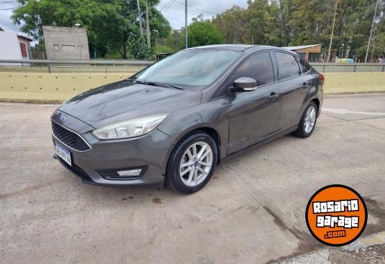 Autos - Ford Focus 4P 1.6L N S 2017 Nafta 104000Km - En Venta