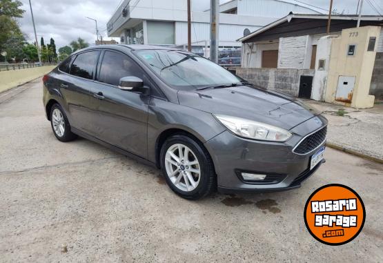 Autos - Ford Focus 4P 1.6L N S 2017 Nafta 104000Km - En Venta