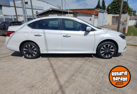 Autos - Nissan Sentra SR CVT PURE DRIVE 2018 Nafta 73784Km - En Venta