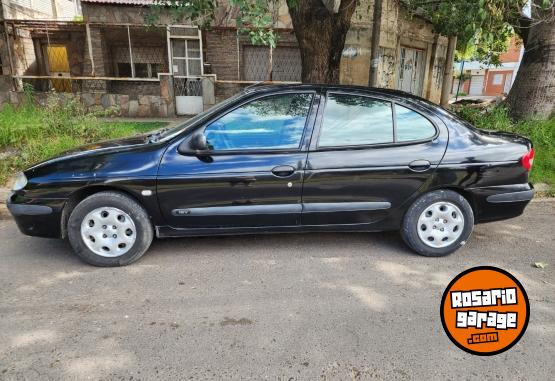 Autos - Renault Megane 2006 GNC 140000Km - En Venta