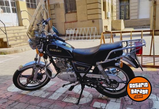 Motos - Suzuki 125 h 2016 Nafta 29400Km - En Venta