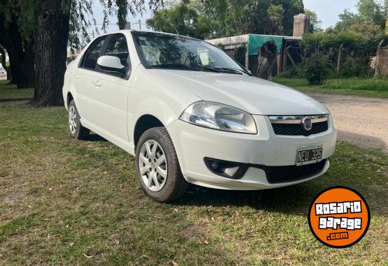 Autos - Fiat Siena EL 1.4N 2013 GNC 98000Km - En Venta