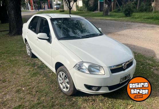 Autos - Fiat Siena EL 1.4N 2013 GNC 98000Km - En Venta