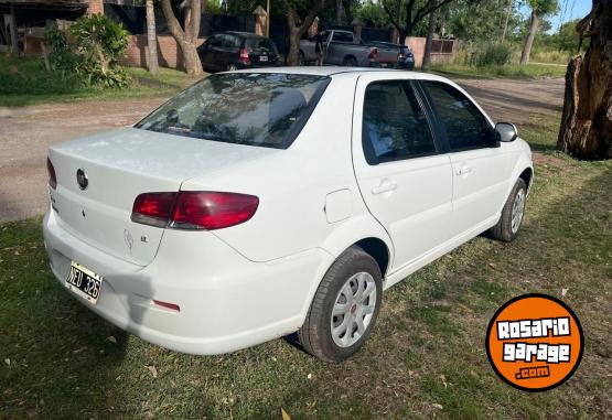 Autos - Fiat Siena EL 1.4N 2013 GNC 98000Km - En Venta