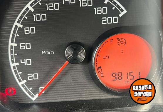 Autos - Fiat Siena EL 1.4N 2013 GNC 98000Km - En Venta