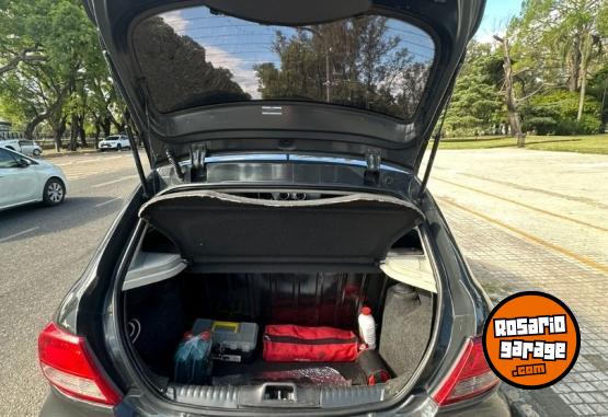 Autos - Volkswagen Gol Trent 2010 Nafta 166000Km - En Venta