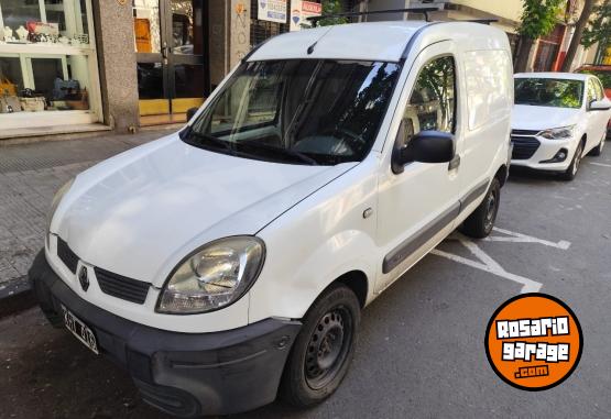 Utilitarios - Renault Kangoo 2011 Nafta 153000Km - En Venta