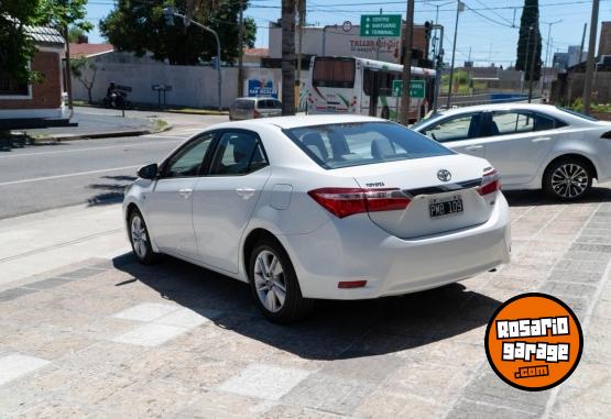 Autos - Toyota Corolla XEI CVT 2016 Nafta 100000Km - En Venta