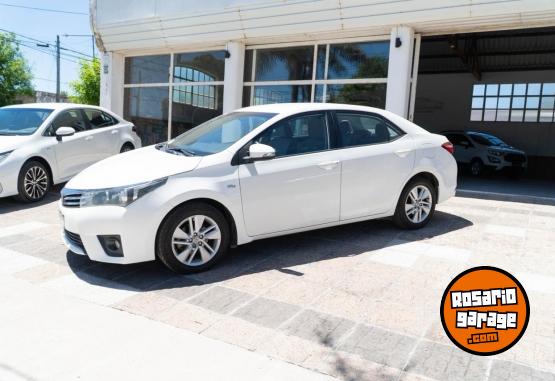 Autos - Toyota Corolla XEI CVT 2016 Nafta 100000Km - En Venta