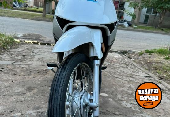 Motos - Motomel Blitz 2021 Nafta 5000Km - En Venta