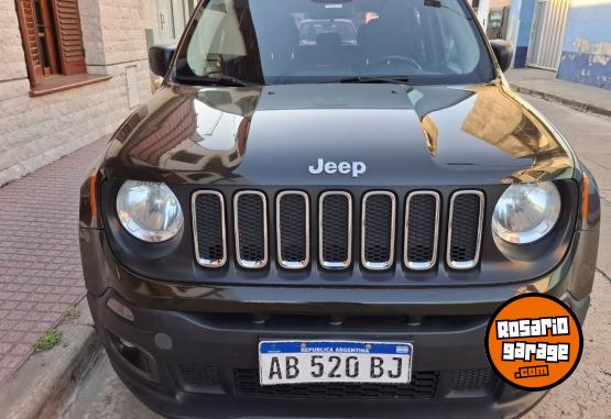 Camionetas - Jeep Renegade Sport plus 2017 Nafta 94000Km - En Venta