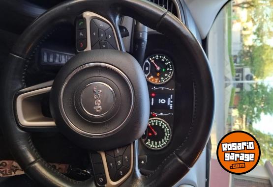 Camionetas - Jeep Renegade Sport plus 2017 Nafta 94000Km - En Venta