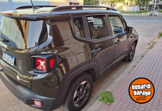 Camionetas - Jeep Renegade Sport plus 2017 Nafta 94000Km - En Venta