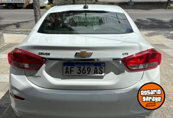 Autos - Chevrolet Cruze LTZ 4P AT 2022 Nafta 60000Km - En Venta
