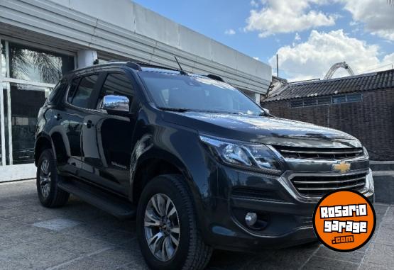 Camionetas - Chevrolet TrailBlazer LTZ 4x4 AT 2017 Diesel 186000Km - En Venta