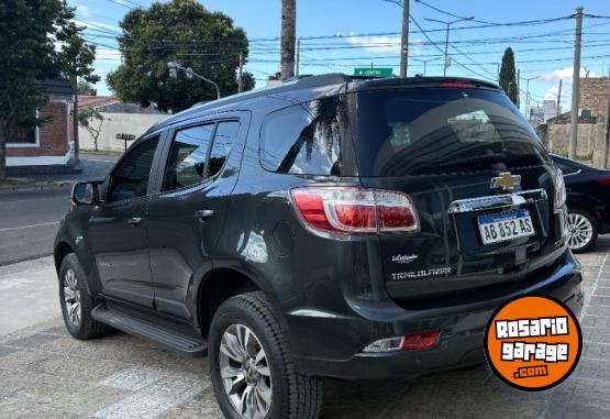 Camionetas - Chevrolet TrailBlazer LTZ 4x4 AT 2017 Diesel 186000Km - En Venta