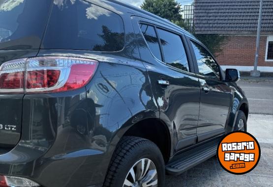 Camionetas - Chevrolet TrailBlazer LTZ 4x4 AT 2017 Diesel 186000Km - En Venta