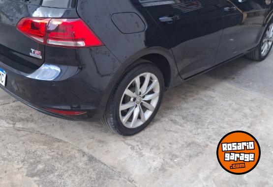 Autos - Volkswagen Golf 2017 Nafta 167000Km - En Venta