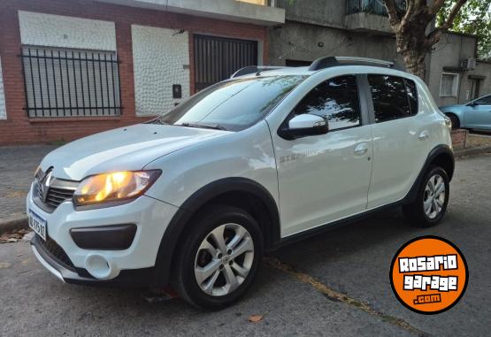 Autos - Renault Sandero stepway privilege 2017 Nafta 98000Km - En Venta